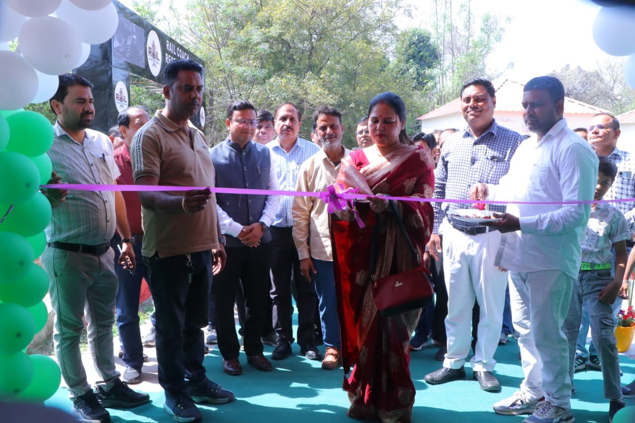 Inauguration of Sakshi Express Rail Coach Restaurant at Agra Cantt Railway Station