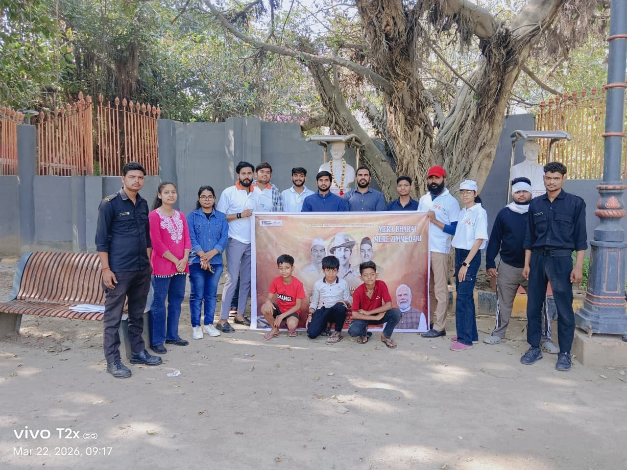 Youth volunteers participating in cleanliness drive and shramdaan at Shaheed Smarak Park in Agra on Martyrs Day
