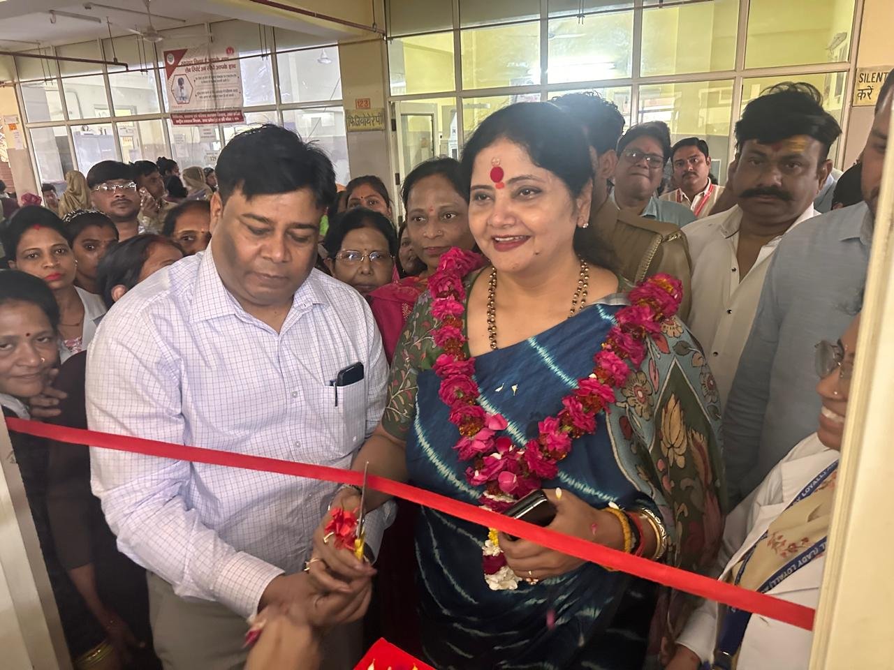 State Women Commission chairperson Dr. Babita Chauhan inaugurating HPV vaccination program at District Women Hospital (Lady Lyle) in Agra for cervical cancer prevention