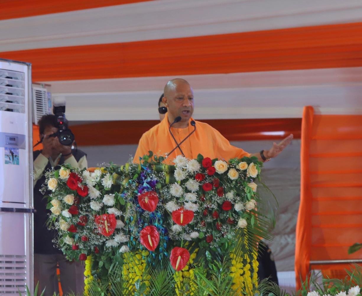 Yogi Adityanath inaugurating residential townships under Greater Agra Project, Agra, Uttar Pradesh