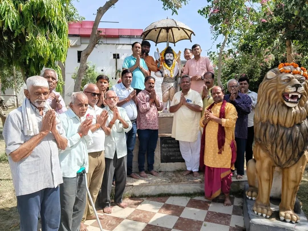 Brahmin Ekta Manch members performing milk abhishek, floral tribute and hawan on the idol of Lord Parshuram during Parshuram Jayanti celebration at Ramlal Vridh Ashram near Kailash Mandir, Sikandra, Agra