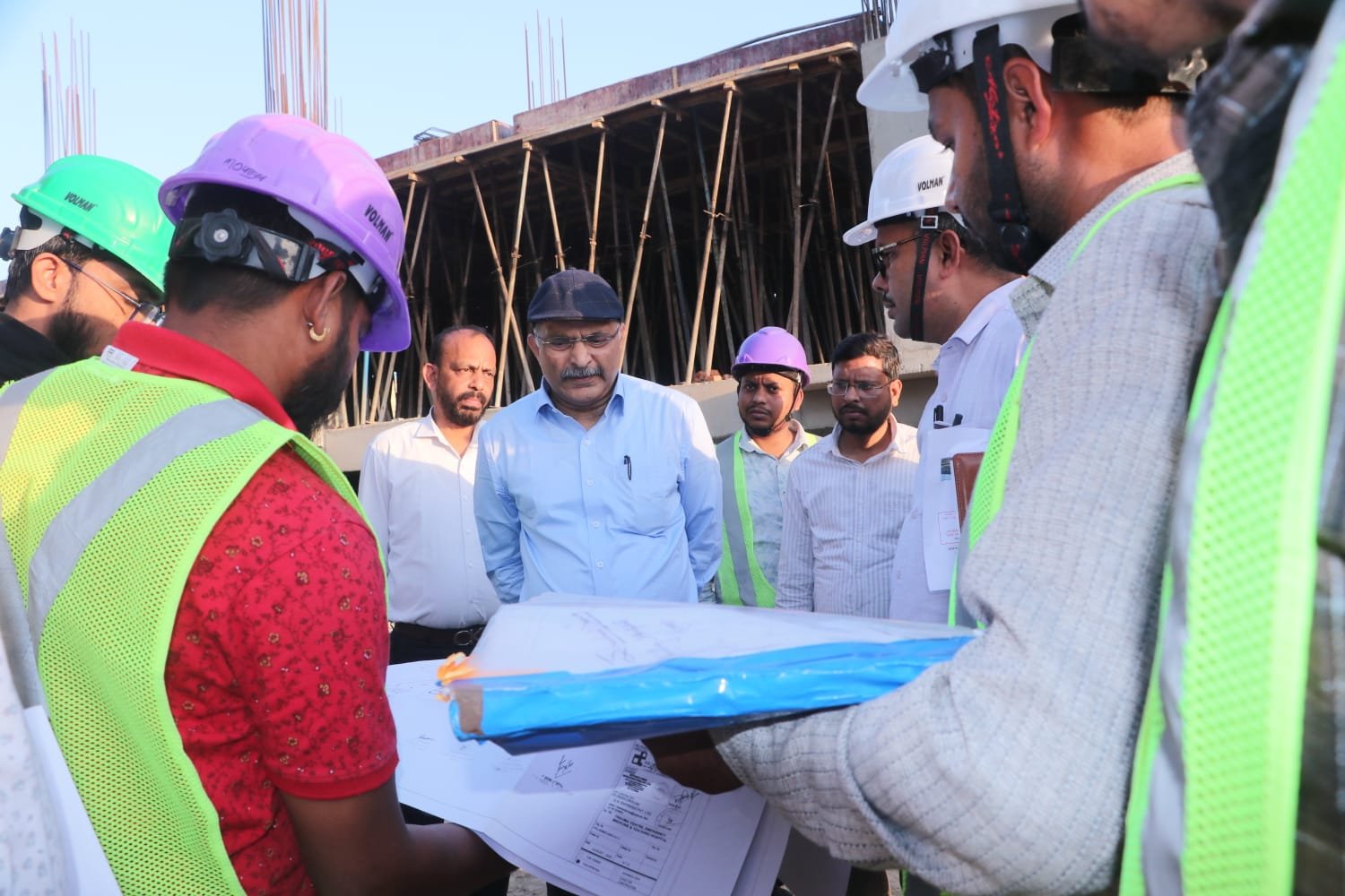 Divisional Commissioner inspecting ongoing construction work at Lady Lail Women’s Hospital expansion project in Agra.