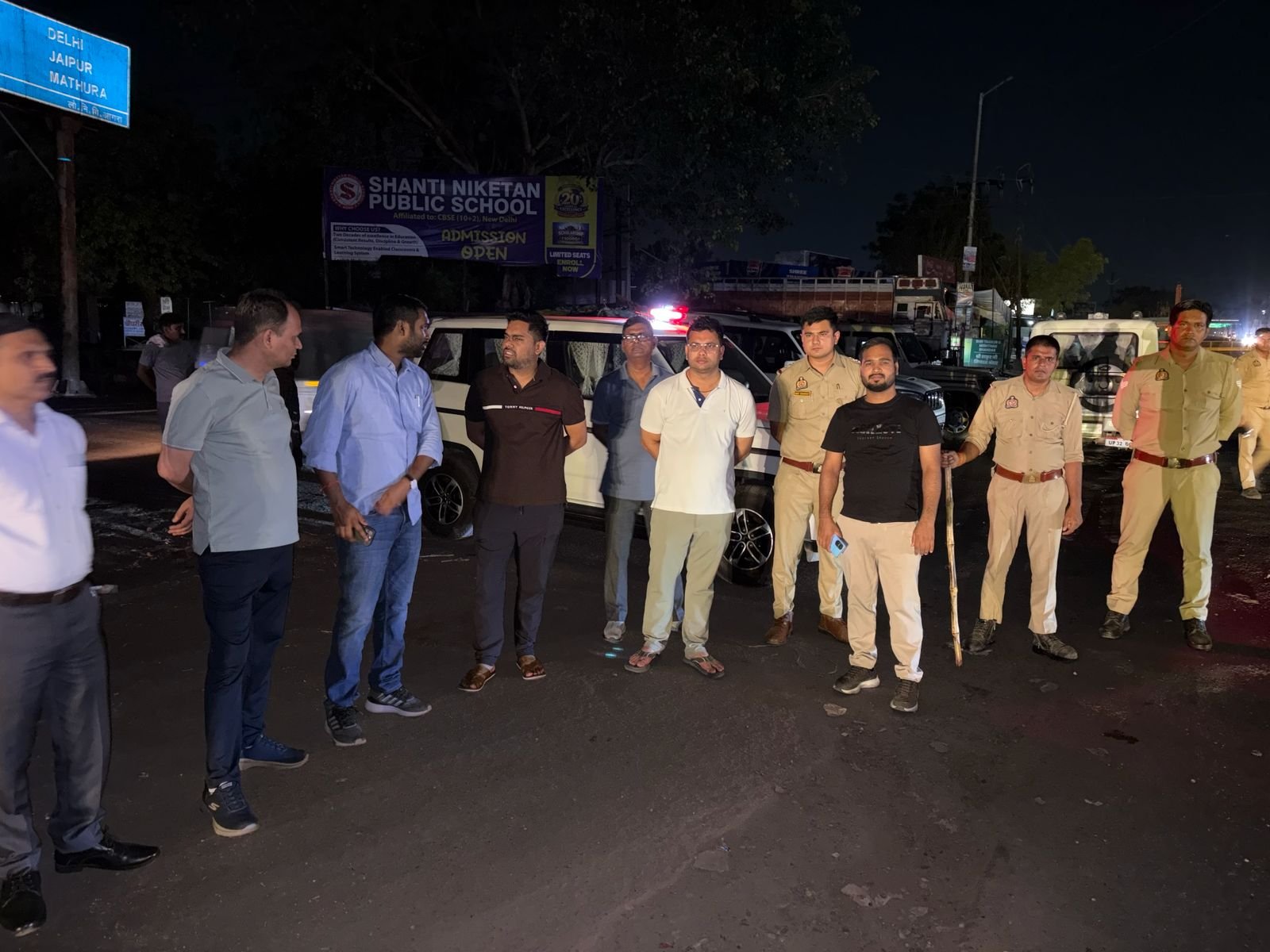Officials checking overloaded vehicles during a joint enforcement drive against illegal mining and unauthorized transportation in Agra under the supervision of District Magistrate Manish Bansal.