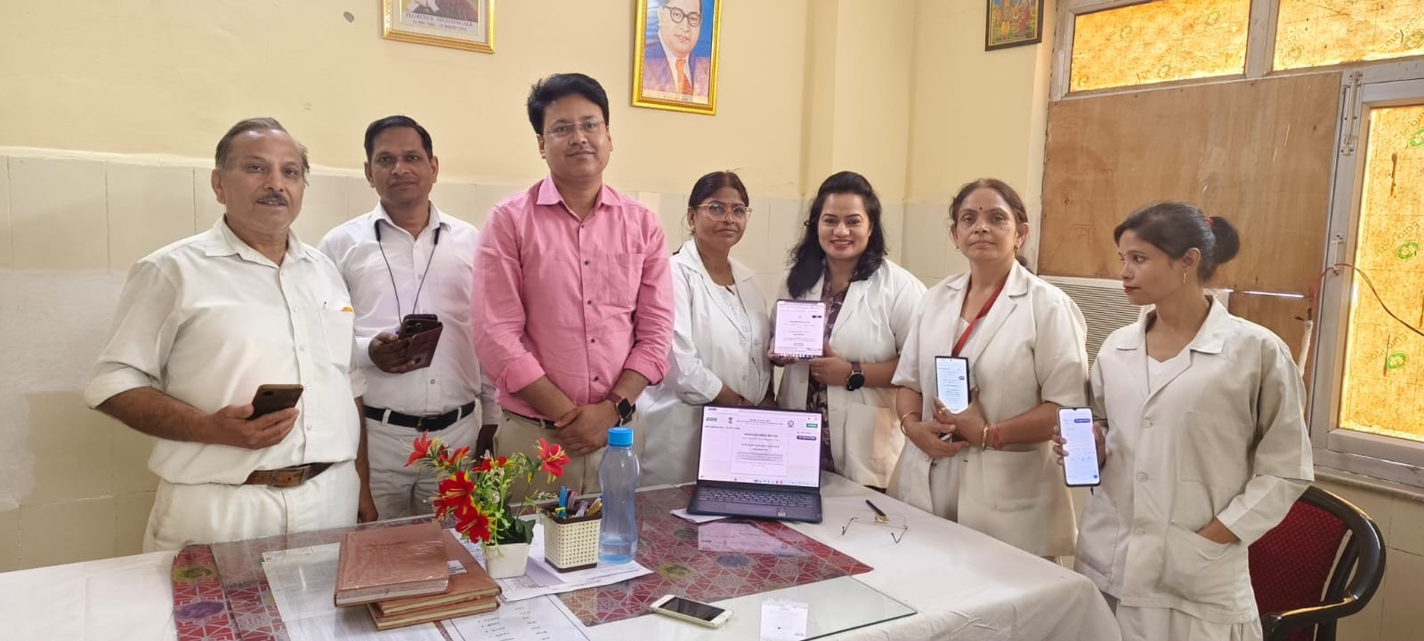 Doctors and staff participating in self enumeration census campaign at SN Medical College Agra