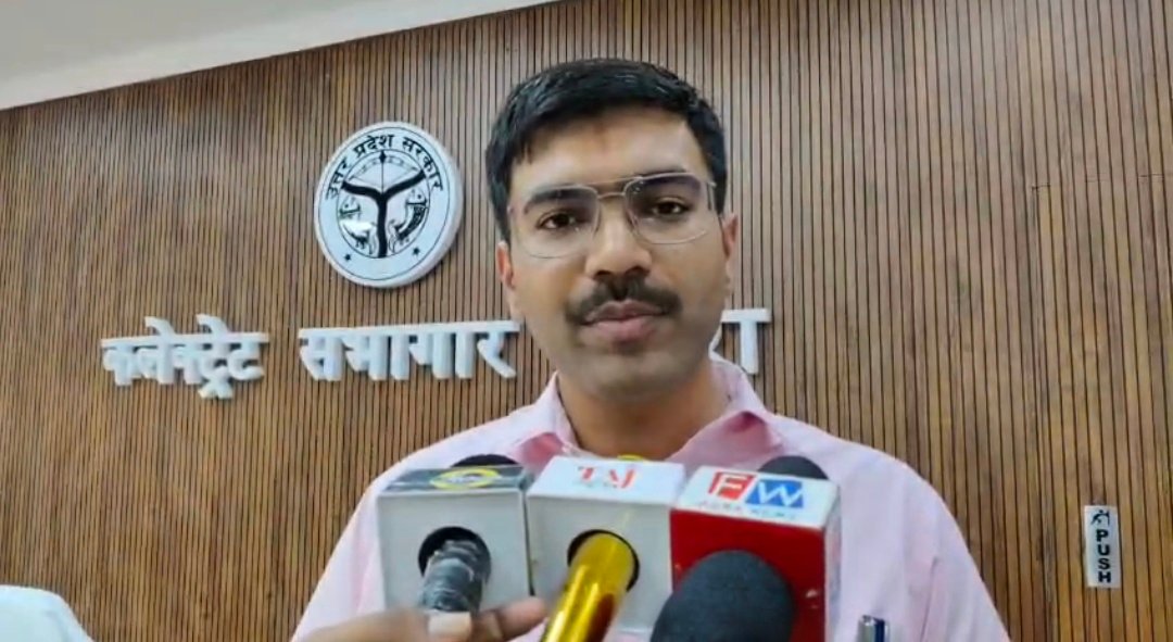 Agra District Magistrate Manish Bansal issuing heatwave safety advisory and reviewing public protection measures during extreme summer conditions