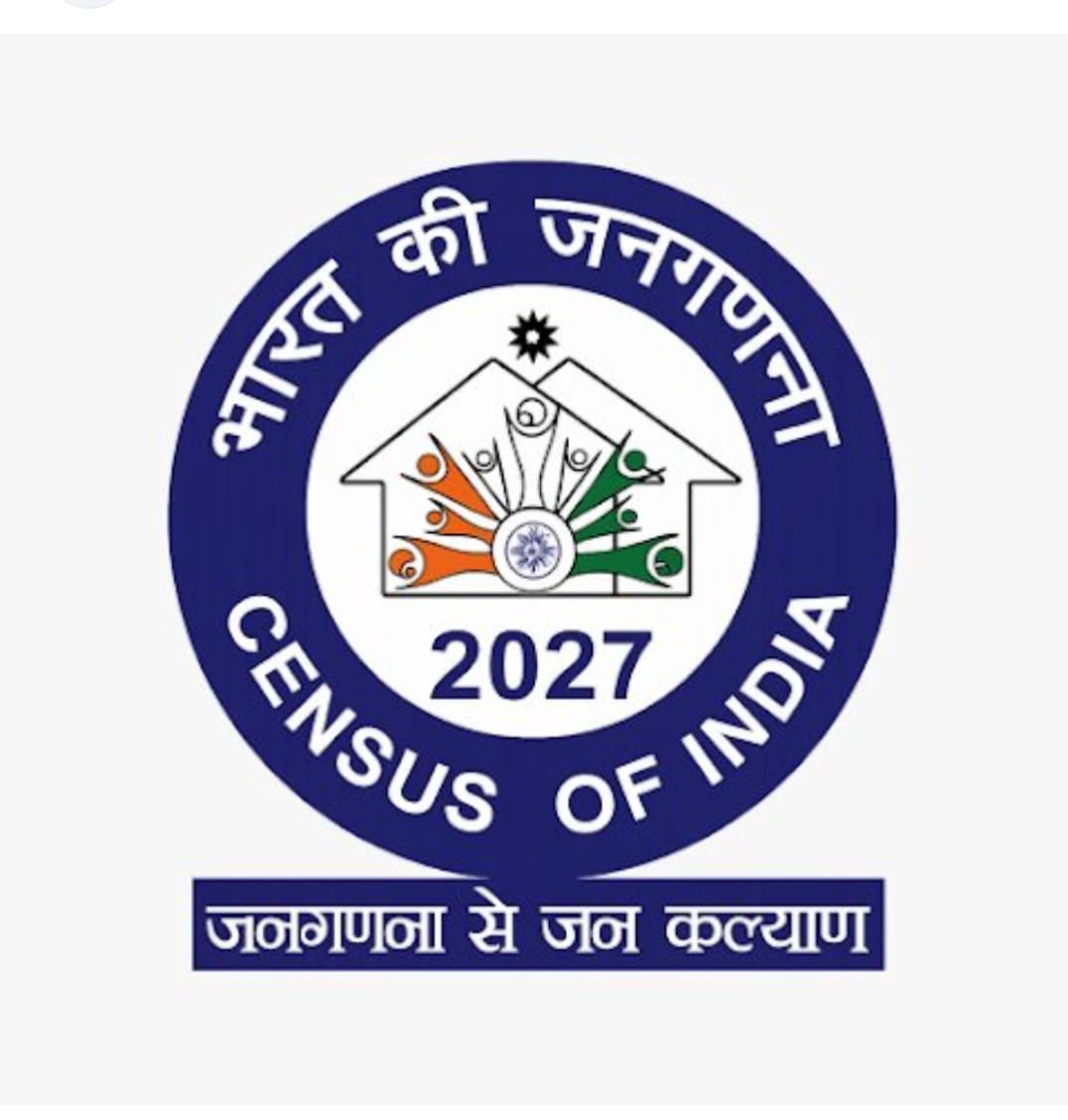 Census officials conducting house listing and numbering survey during Census 2027 campaign in Agra