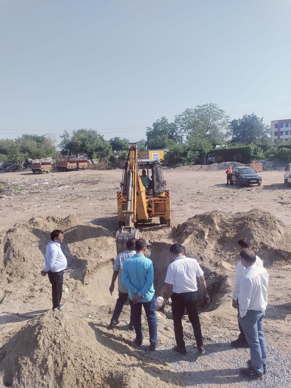Food Safety and Drug Administration (FSDA) Agra officials destroy 4,000 kg of adulterated khoya and 958 litres of mixed milk during a special food safety enforcement drive to protect public health.