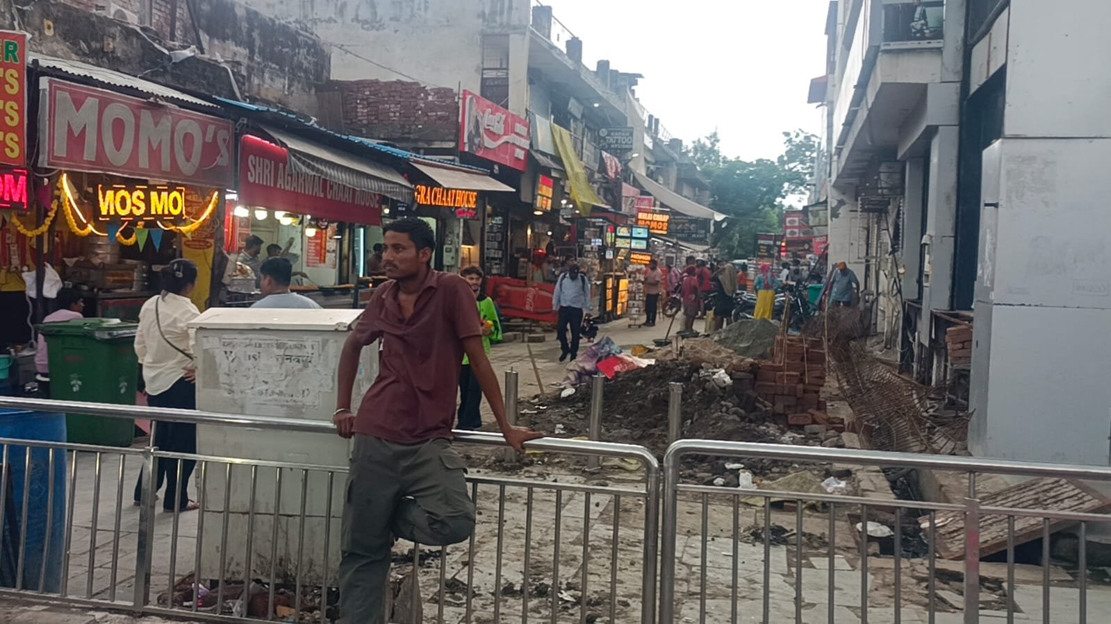 Encroachment and drainage work in Chaat Gali of Sadar Bazar, Agra during Cantonment Board inspection