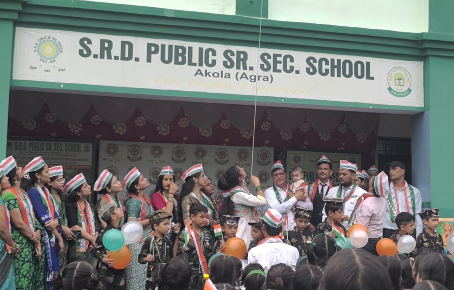 Students celebrating Independence Day at SRD Public School Agra