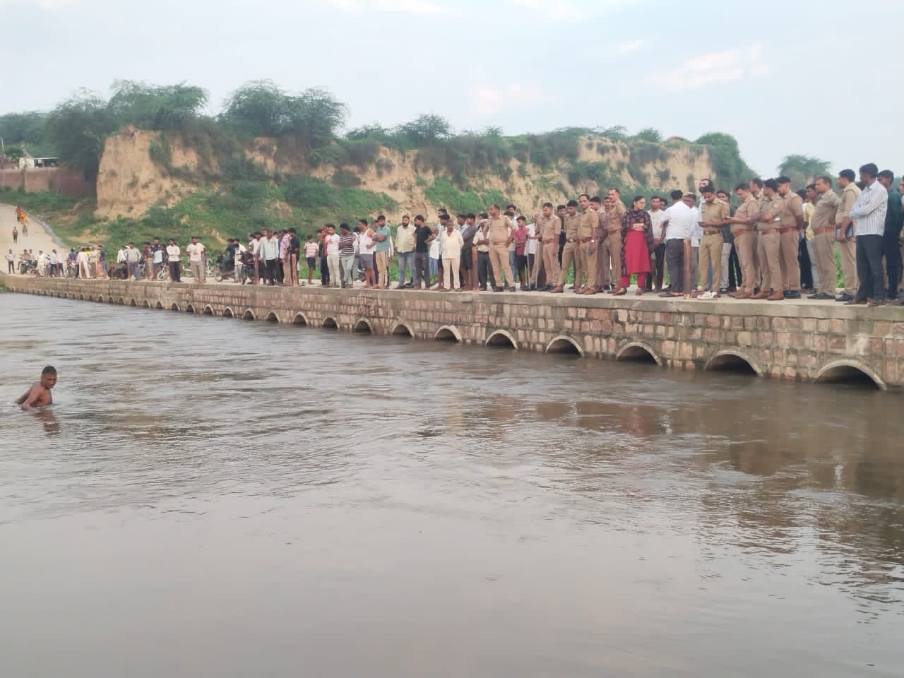 Ram Bhajan Drowns While Bathing in Utangan River in Fatehabad