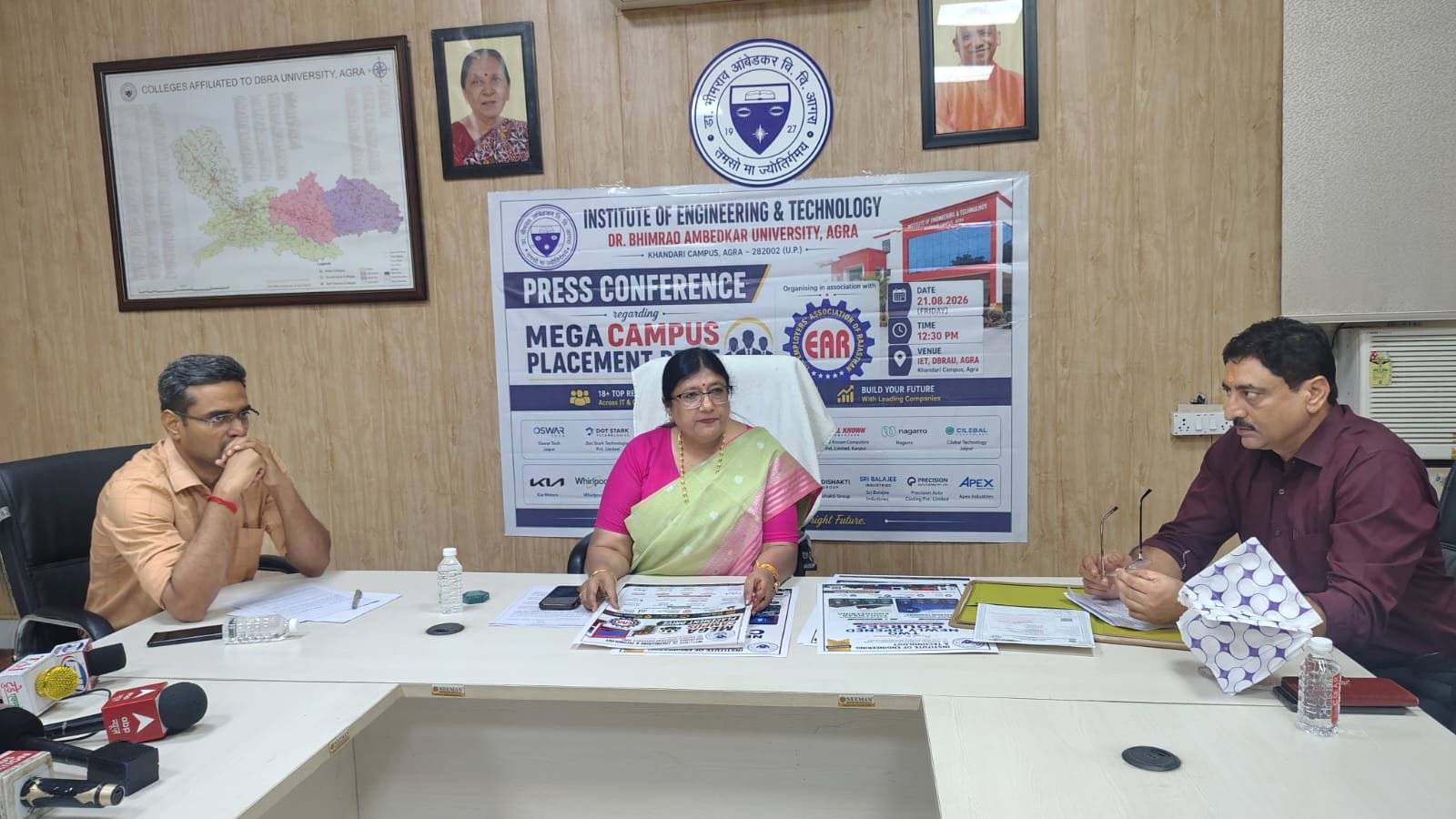 Mega campus placement drive at IET Agra with 30 plus companies