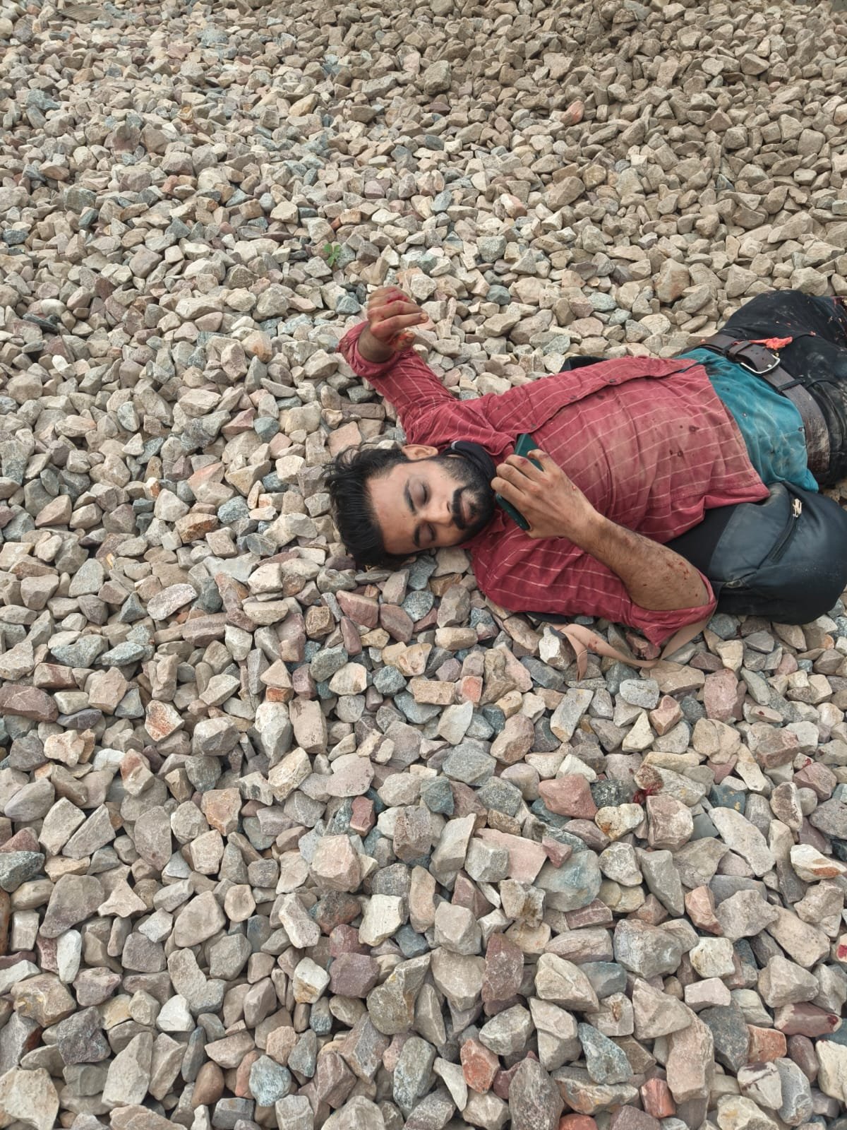 Railway junior engineer injured in train accident on Agra Jhansi railway track near Saiyan