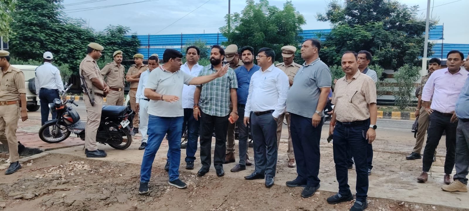 Traffic and security planning for Janakpuri Mahotsav 2026 in Agra