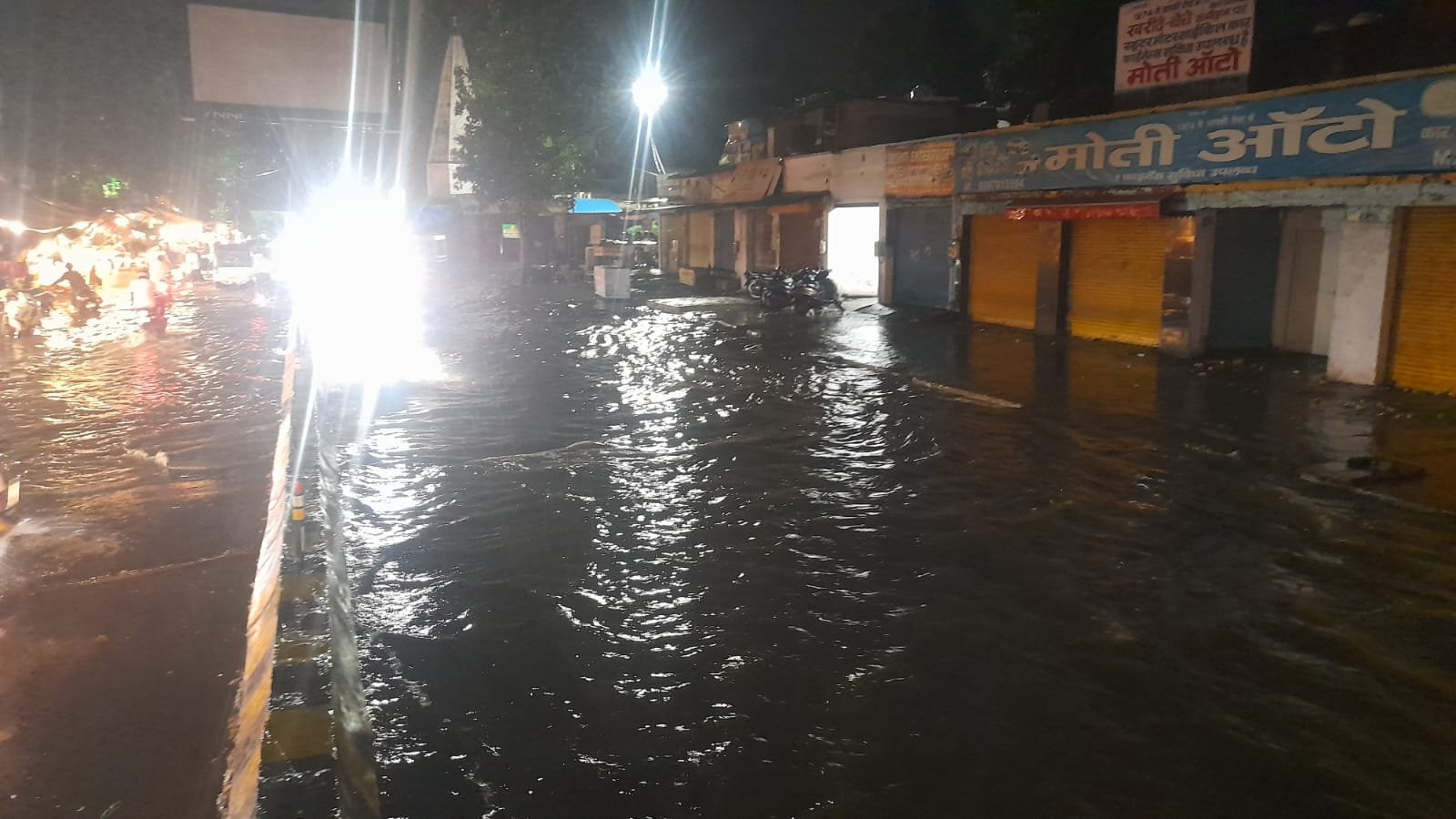 Waterlogging after heavy rain as rainwater enters shops in Agra