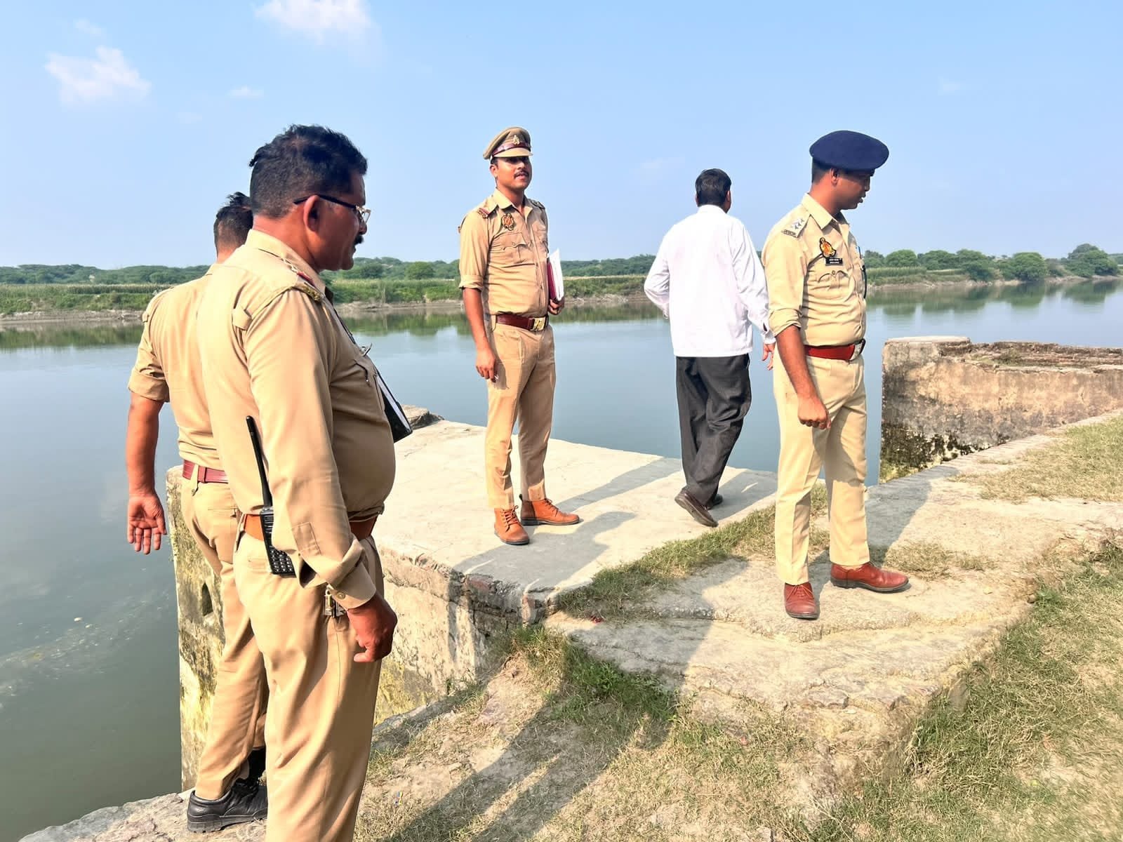 ACP Fatehabad inspecting Yamuna ghats ahead of Ganesh idol immersion