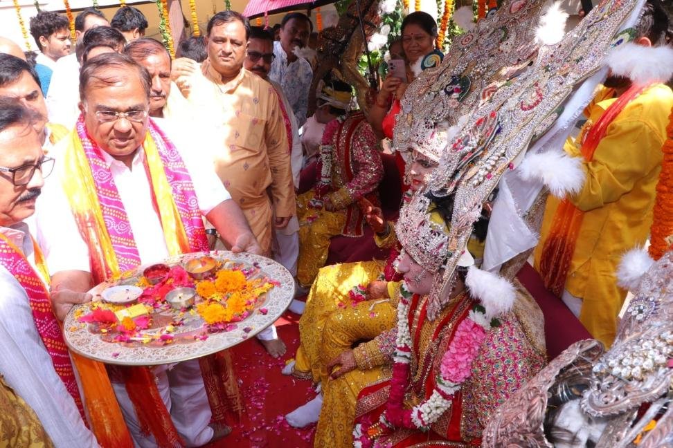 Ram Baraat welcomed with flower showers at Ganpati Kings County during Janakpuri Mahotsav 2026