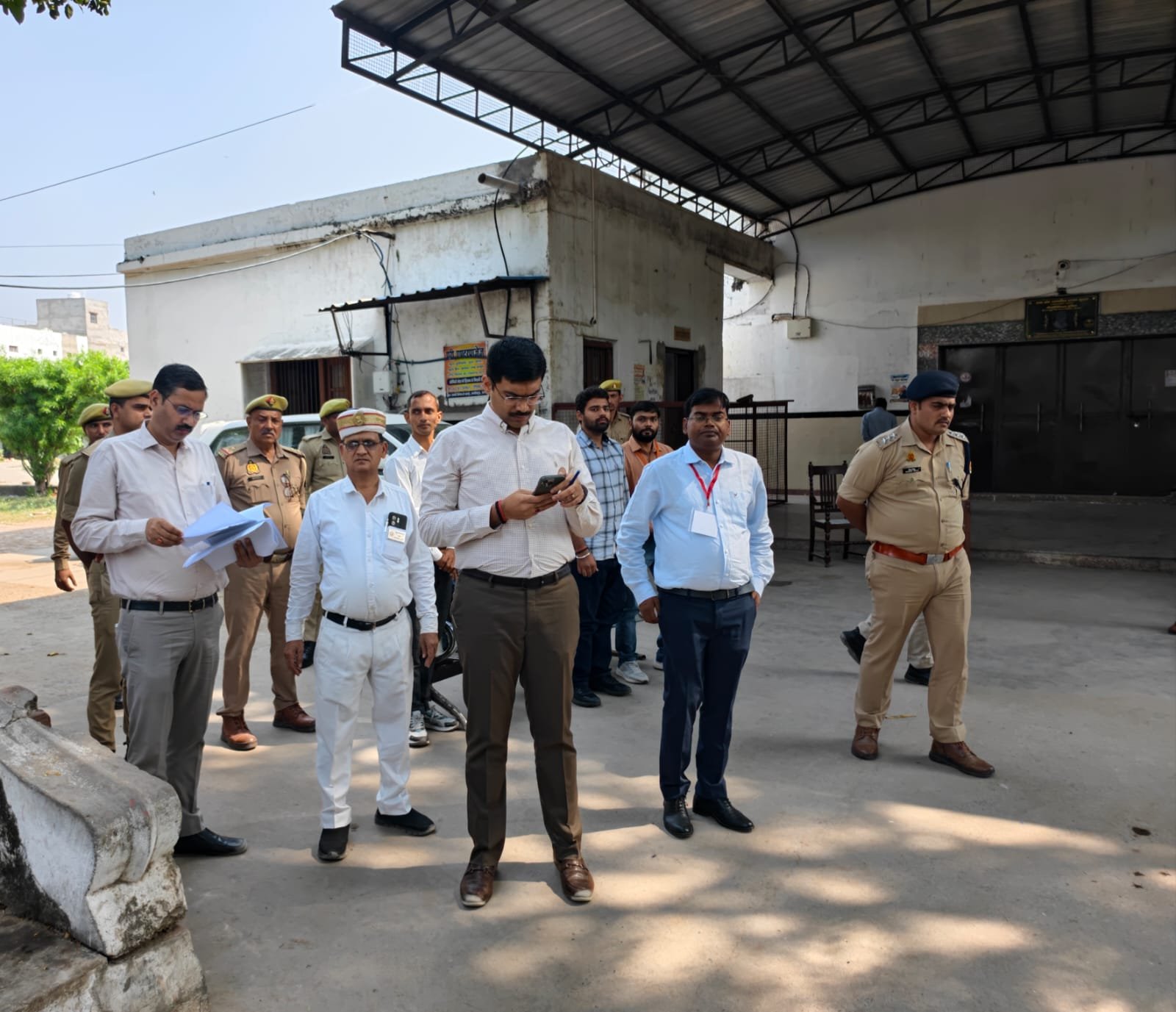 MLC election 2026 in Uttar Pradesh and voter registration campaign at polling stations.