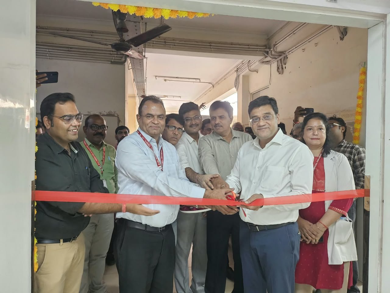 SN Medical College Agra inaugurates PACS digital imaging service in the Radiodiagnosis Department.
