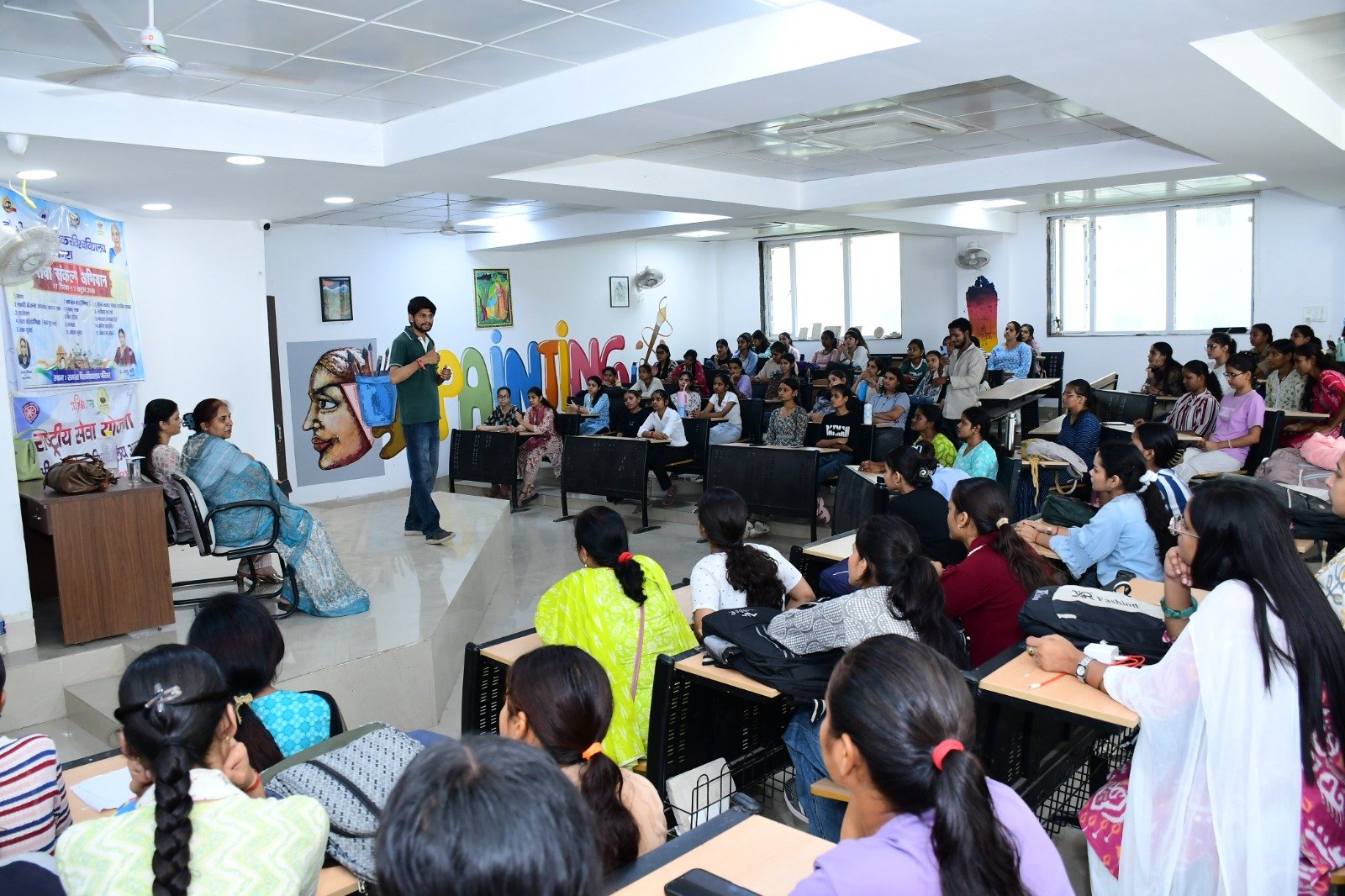 Women’s health awareness programme at Lalit Kala Sansthan, Dr. Bhimrao Ambedkar University, Agra, under the NSS Seva Sankalp Abhiyan, focusing on nutrition, balanced diet, personal hygiene and healthy lifestyle for female students.