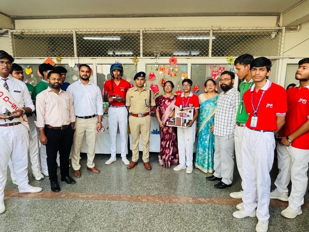 Students presenting science projects at the Udaan annual science exhibition at Police Modern School in Agra.