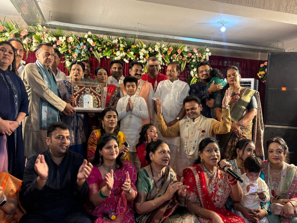 Dashrath family presenting Lord Ram Lagun Sagai invitation at Janak Niwas
